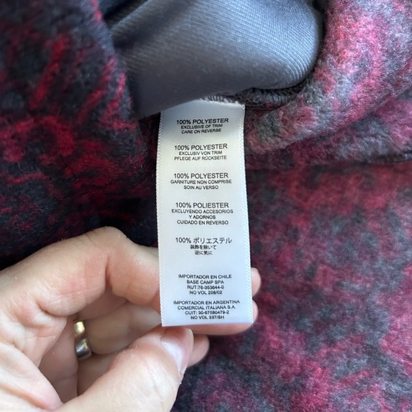 NWOT Warm half-zip fleece Sherpa sweater. - Picture 5 of 5